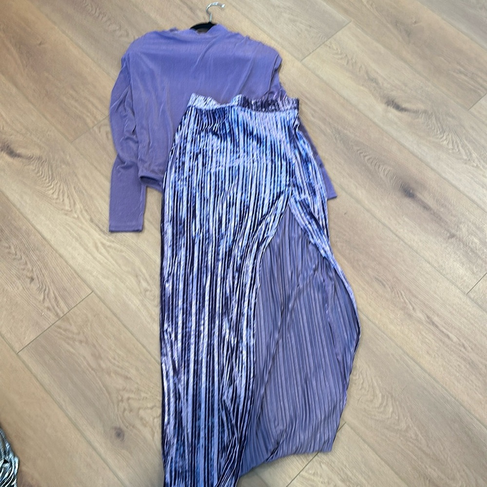 Size XL bodysuit and top set